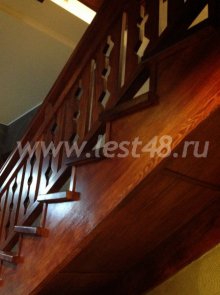Деревянная лестница из бука (сорт Экстра) 04-01 Деревянная лестница из бука (сорт Экстра) 04-01