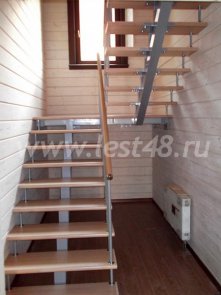 Лестница на центральном косоуре 10-01 Лестница на центральном косоуре 10-01